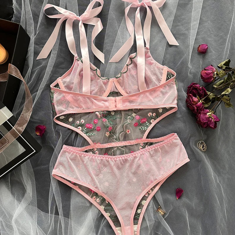 Sexy Lingerie Set - Bra & Panties, Women's Choice Thong