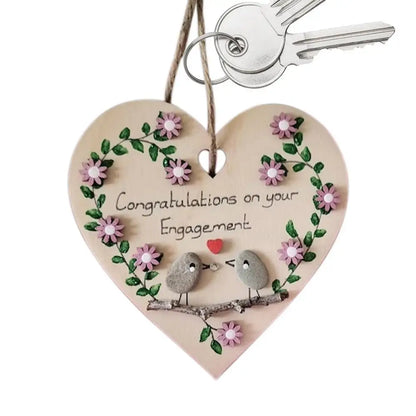 Rustic Heart Shape Wooden Wall Decor: Couples Birds & Bunny Design